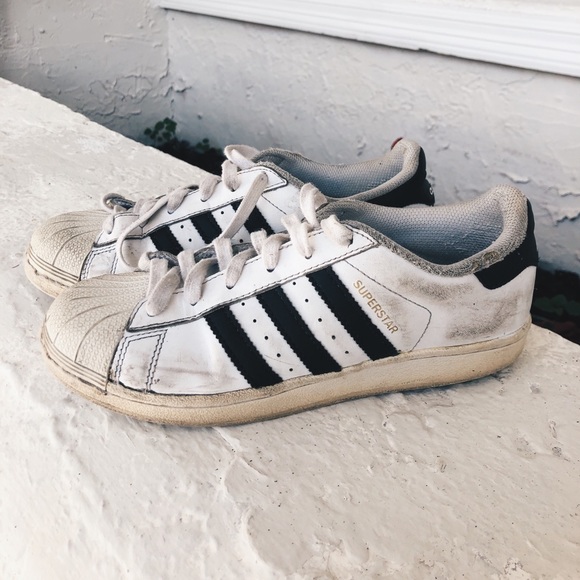 Adidas Superstar Sneakers - Picture 3 of 6